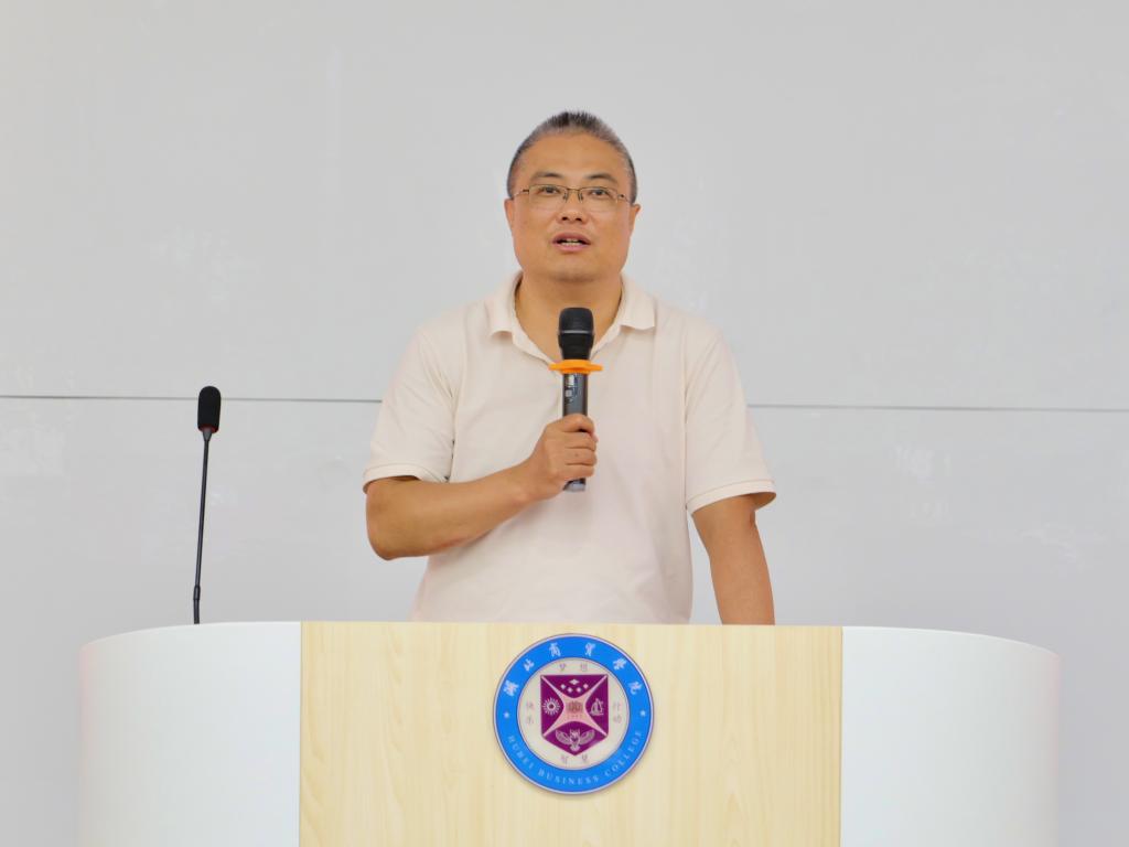 81E4